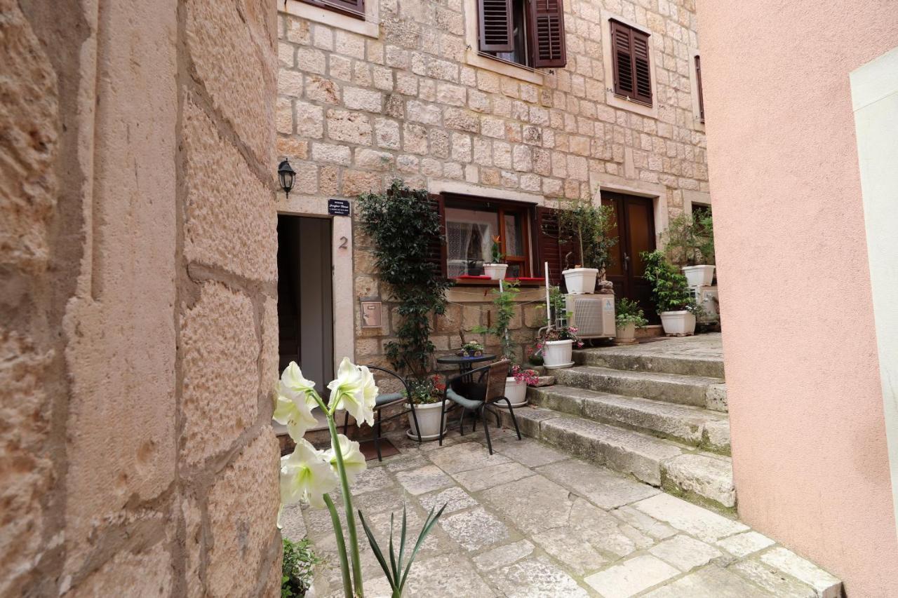 Guest House Jungher Korčula Buitenkant foto